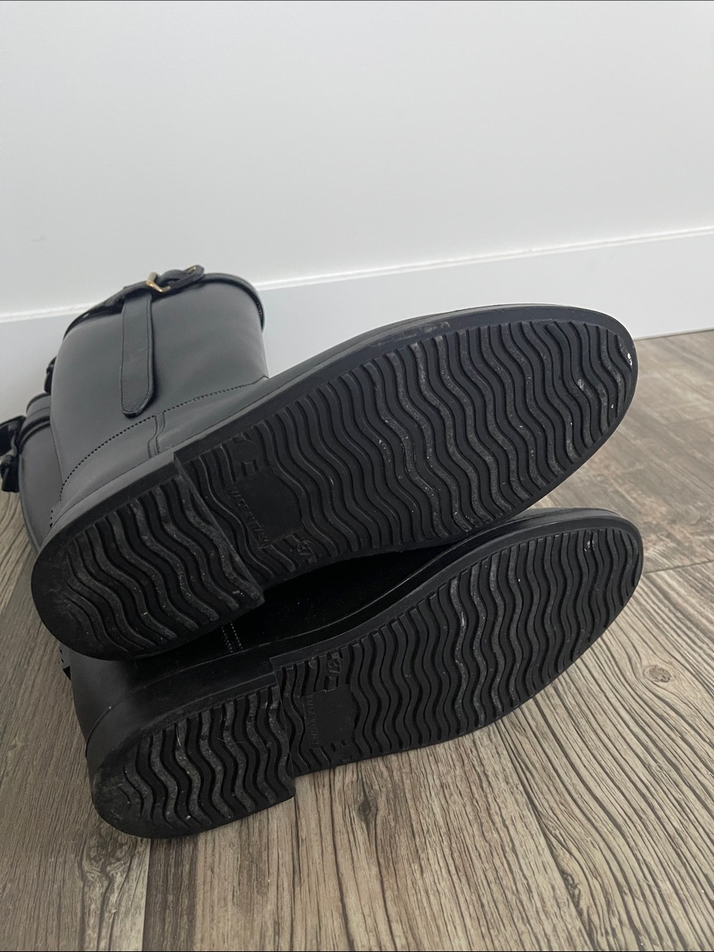 Burberry Tall Black Rain Boots with Leather Buckle Detail - Picture 12 of 12